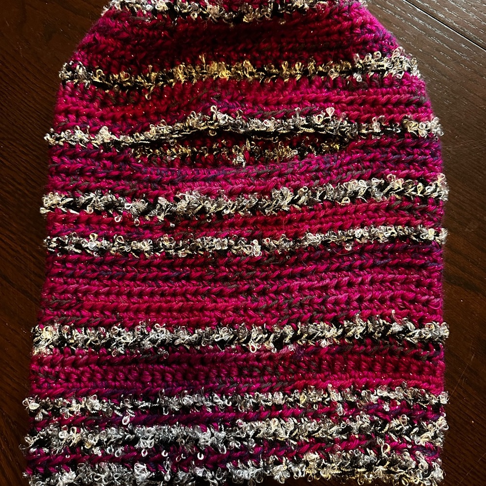 Stylish Pink and Silver Knit ICE ATTACK